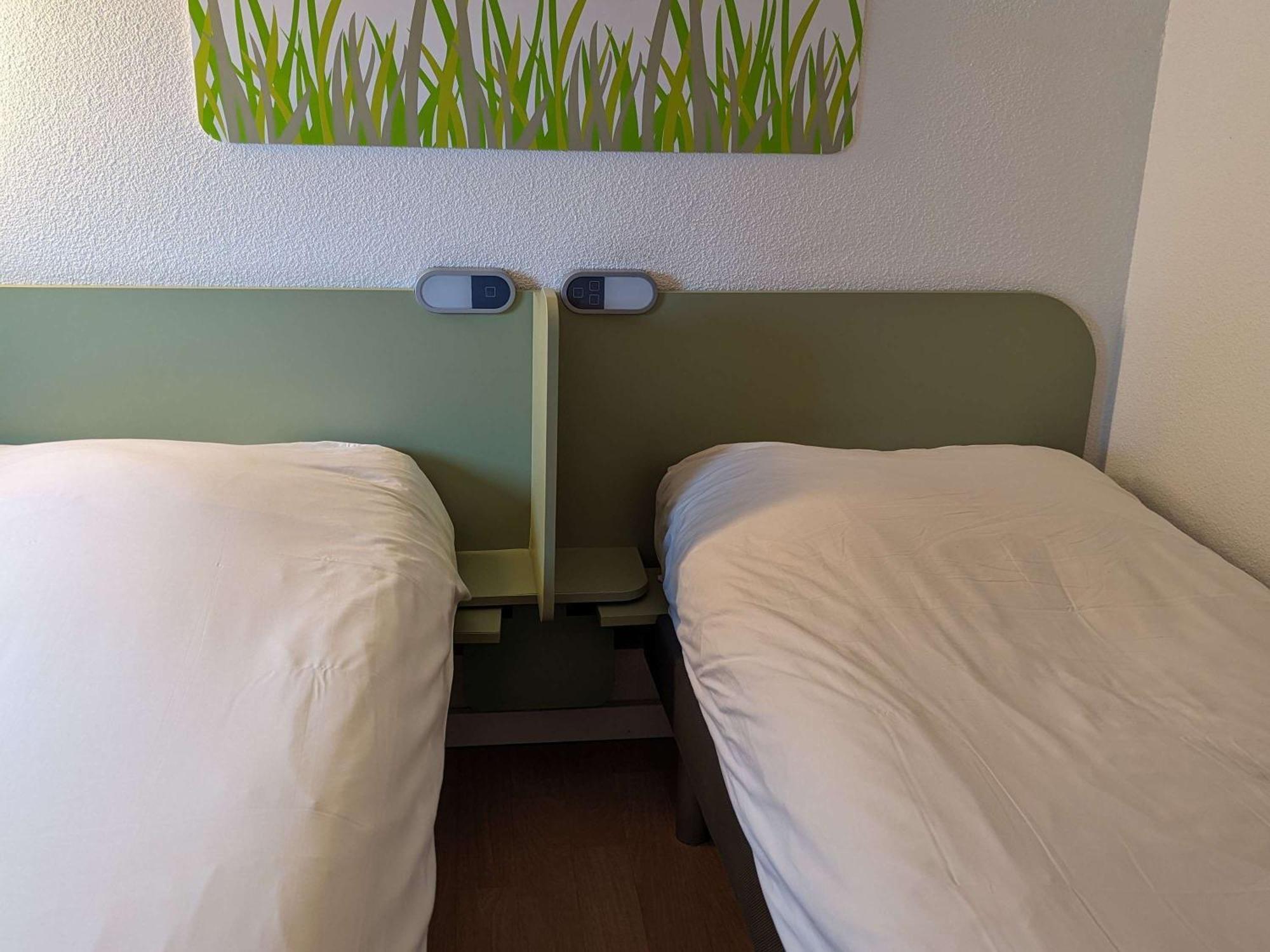 Ibis Budget Saint-Omer Centre Esterno foto